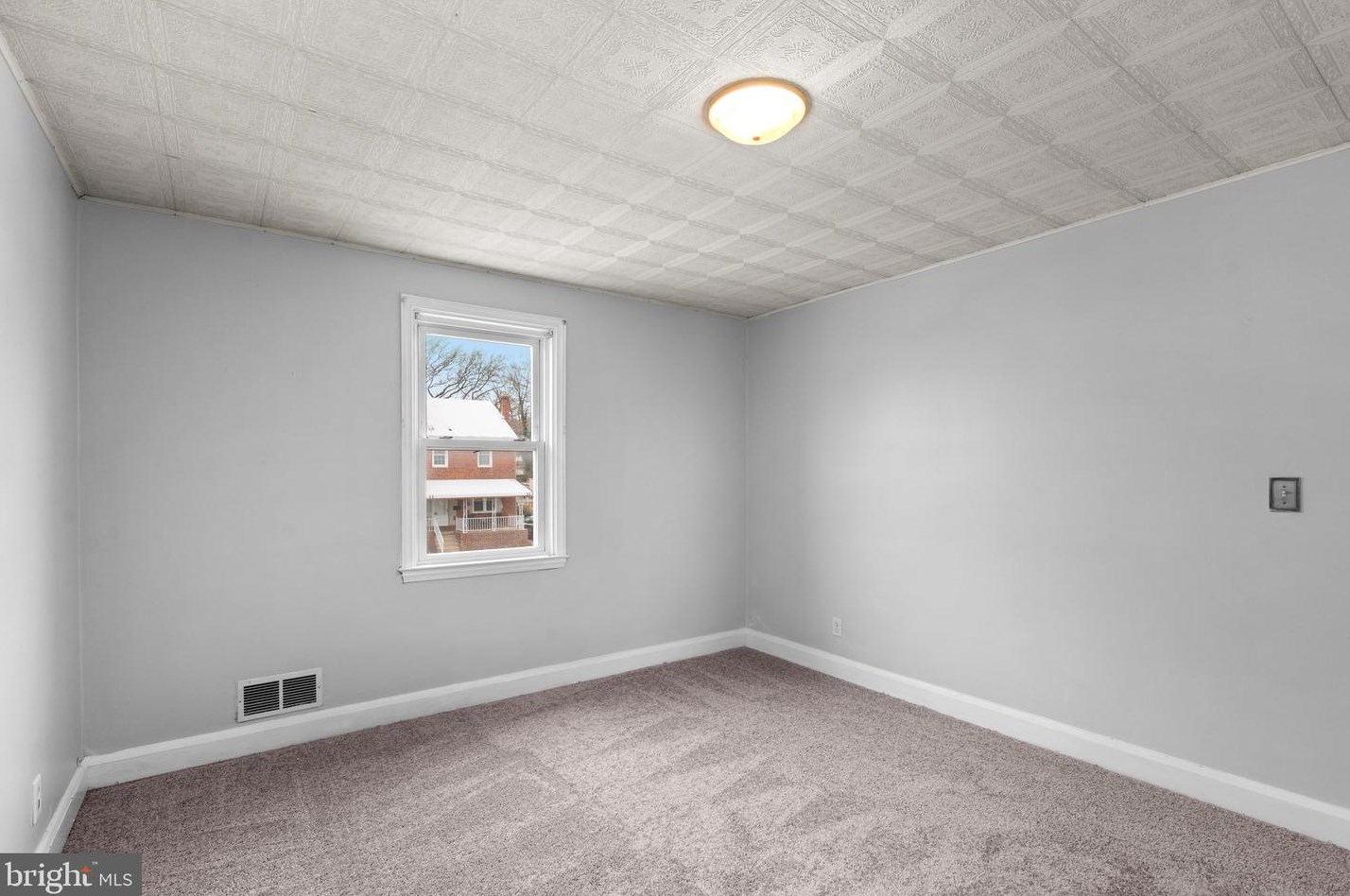 3121 Woodring Ave, Baltimore MD  21234-7830 exterior