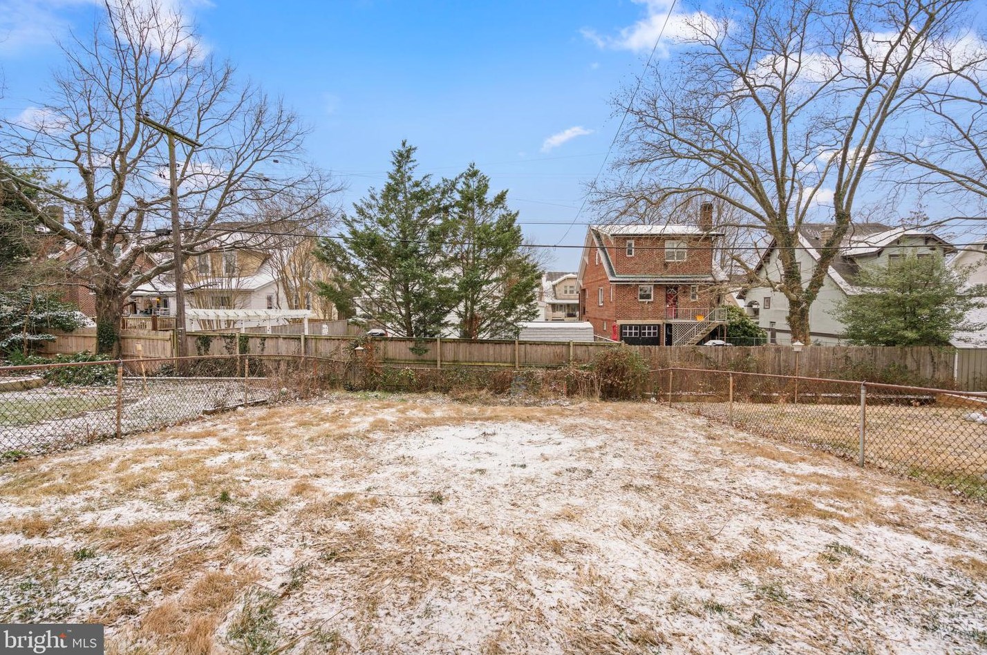 3121 Woodring Ave, Baltimore MD  21234-7830 exterior