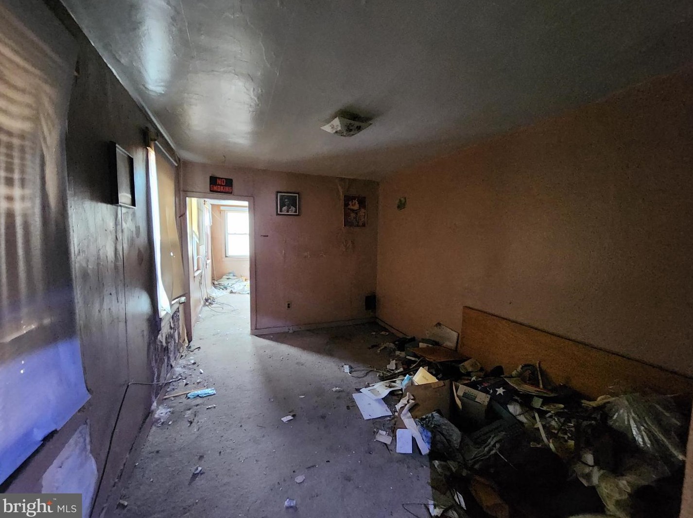 2033 Jefferson St, Baltimore MD 21205-2406 exterior