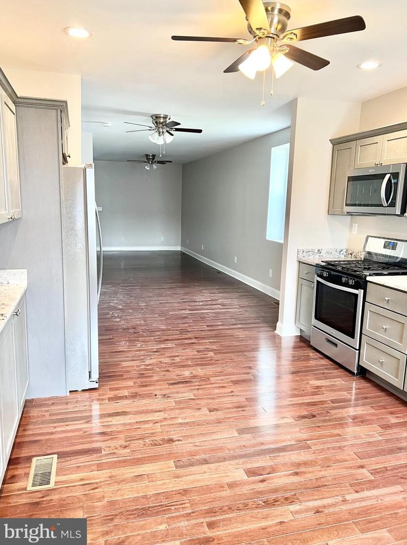 6539 Baltimore St, Baltimore MD  21222-4733 exterior