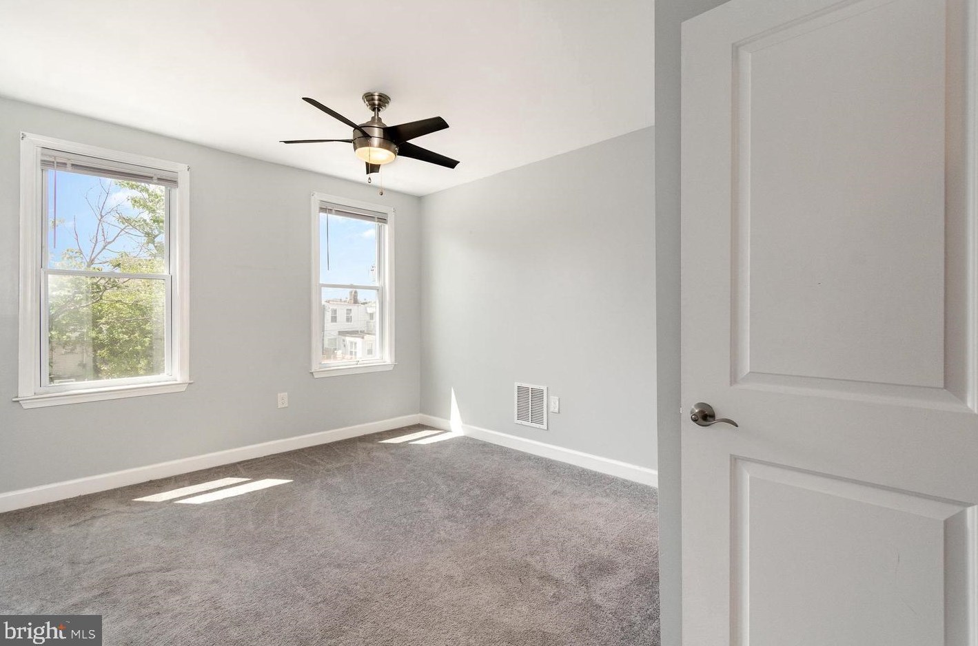 819 Bradford St, Baltimore MD  21205-1617 exterior