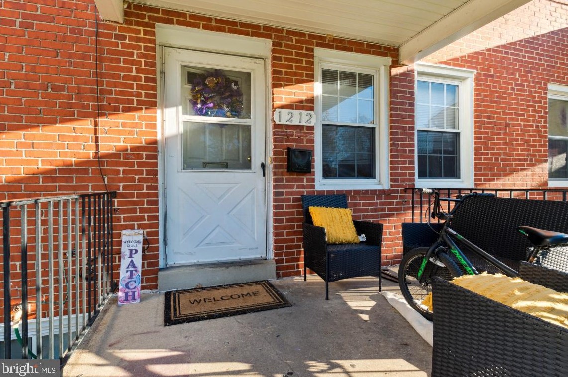 1212 Sherwood Ave, Baltimore, MD 21239-2222