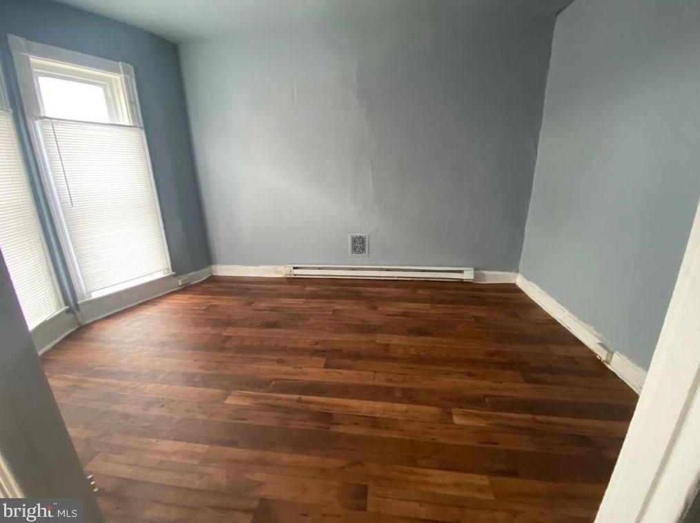 1940 Ridgehill Ave, Baltimore, MD 21217-1237