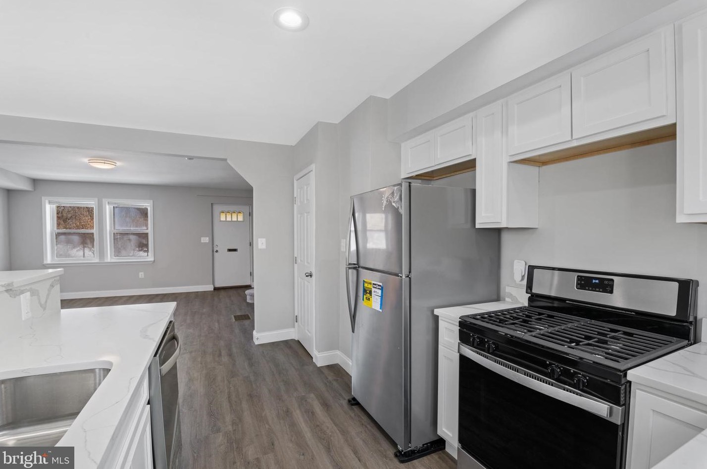 34 Rosedale St, Baltimore MD  21229-3736 exterior