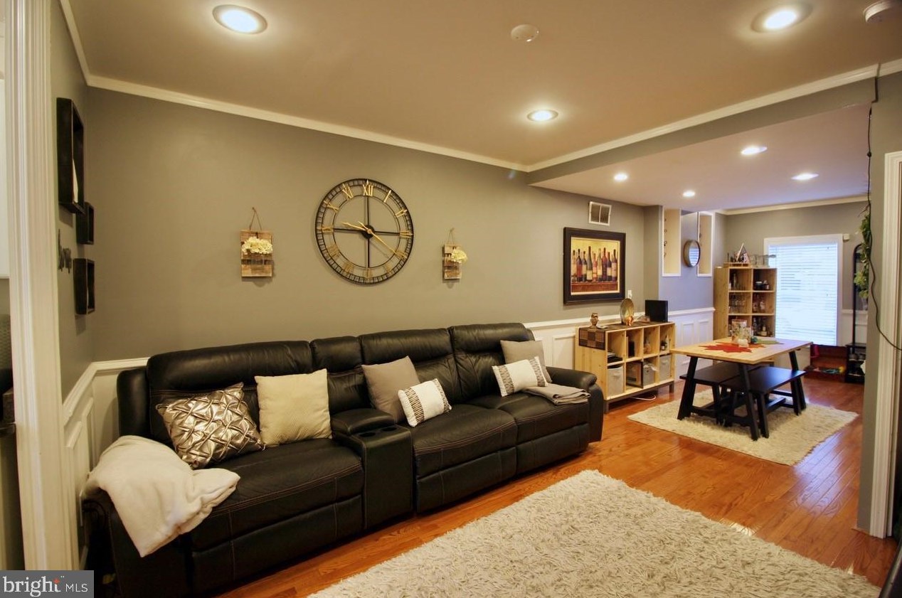 757 Cross St, Baltimore MD  21225-3161 exterior