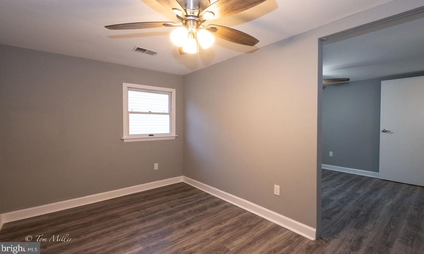 3911 Pinewood Ave, Baltimore MD  21206-1506 exterior