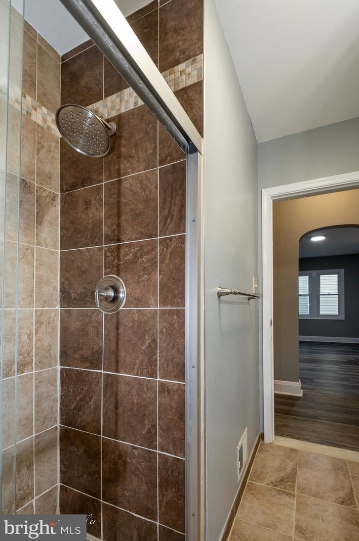3911 Pinewood Ave, Baltimore MD  21206-1506 exterior