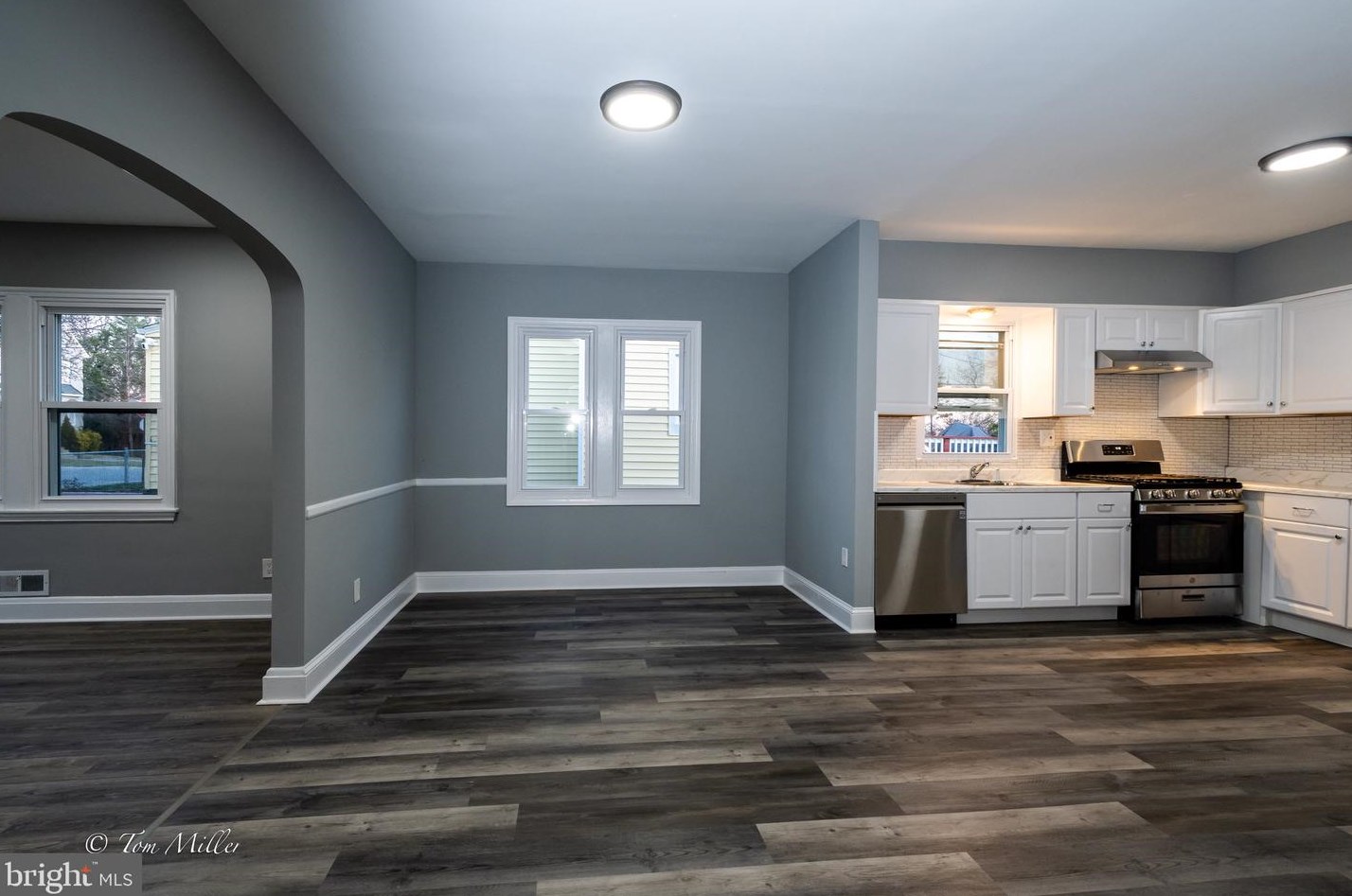 3911 Pinewood Ave, Baltimore MD  21206-1506 exterior