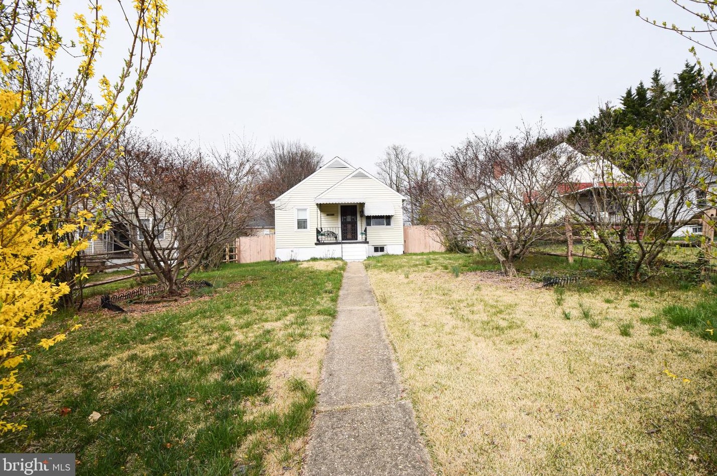 5910 Benton Heights Ave, Baltimore MD  21206-2542 exterior