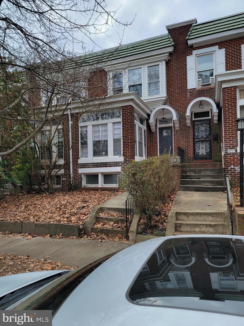 3013 Shannon Dr, Baltimore, MD 21213