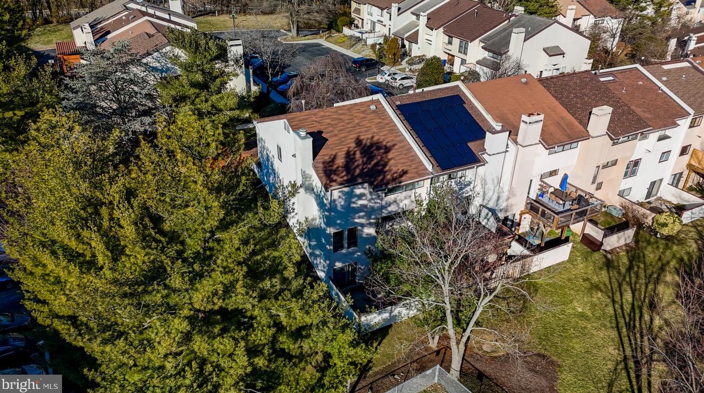 733 Stoney Spring Dr, Baltimore MD  21210-2713 exterior