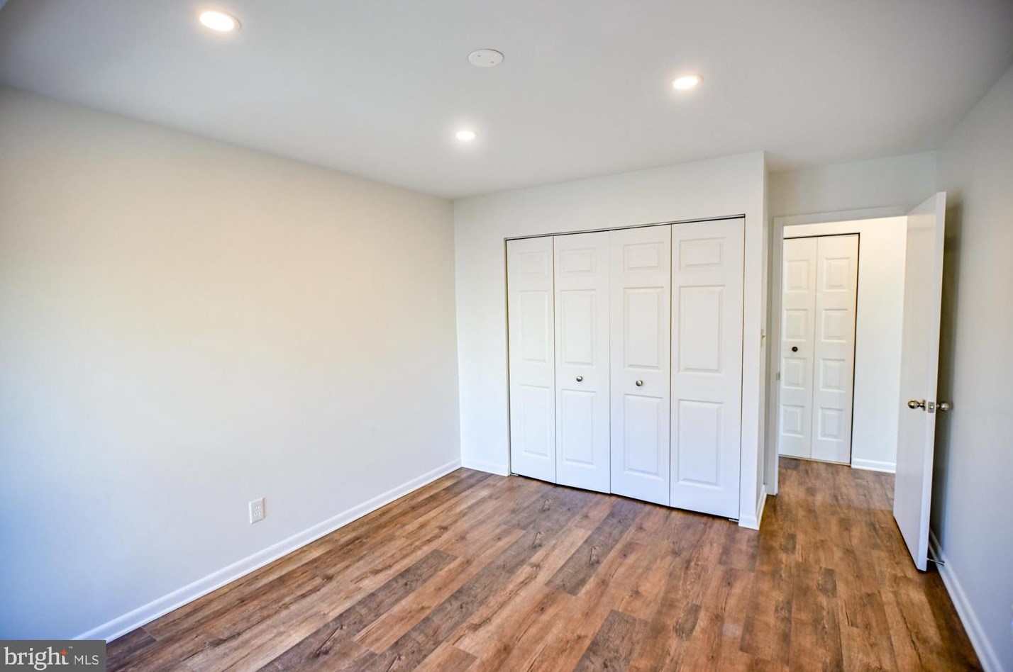 733 Stoney Spring Dr, Baltimore MD  21210-2713 exterior