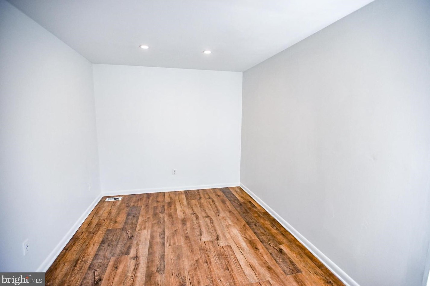 733 Stoney Spring Dr, Baltimore MD  21210-2713 exterior