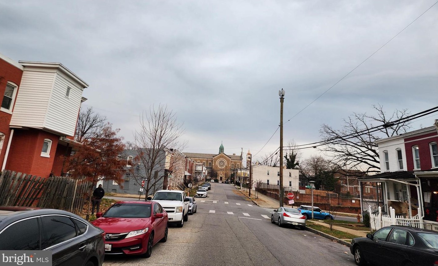 4115 Massachusetts Ave, Baltimore MD  21229-3609 exterior