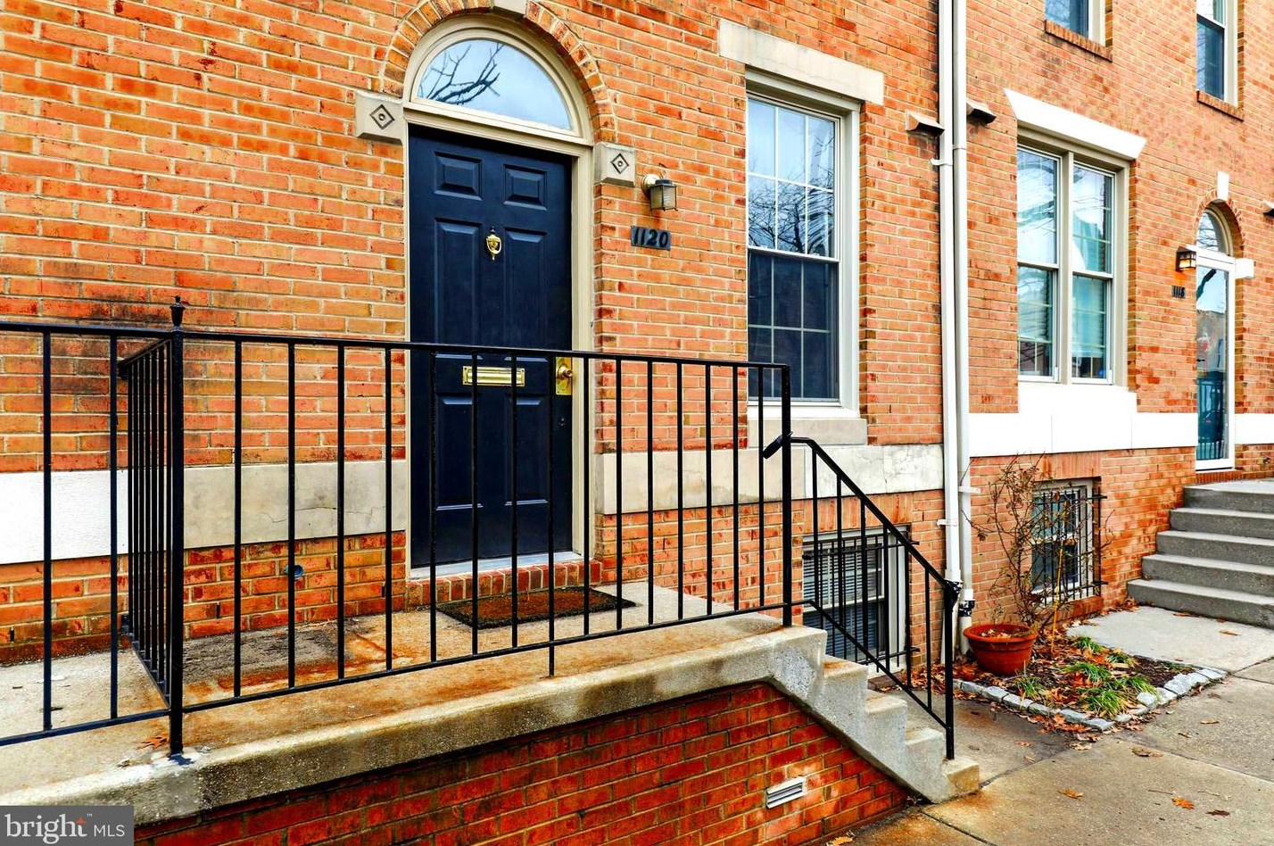 1120 Kenwood Ave, Baltimore MD  21213-3809 exterior