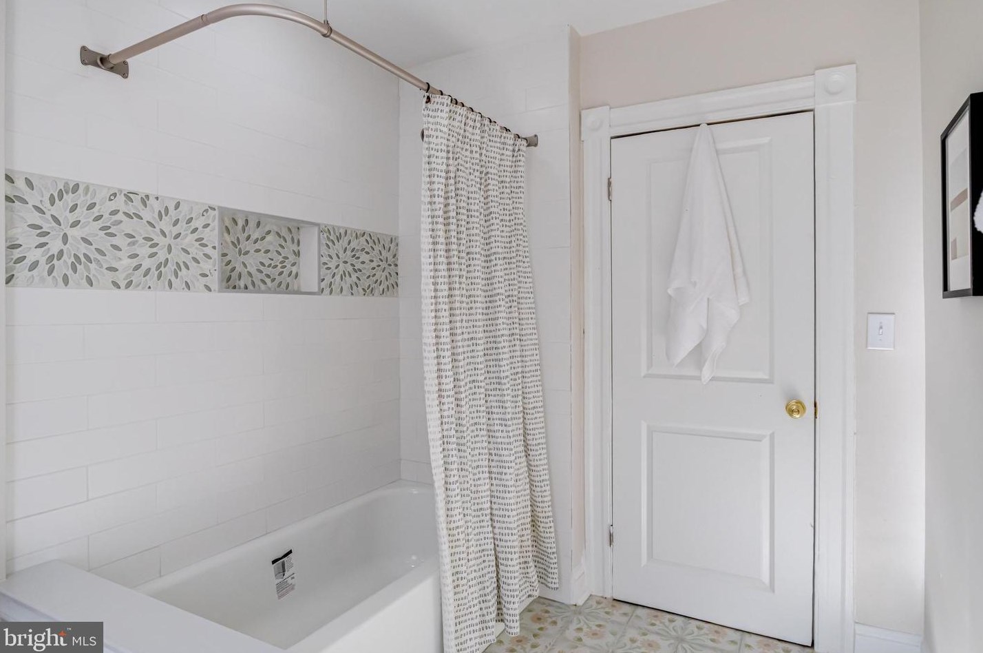 4406 Old York Rd, Baltimore MD  21212-4814 exterior