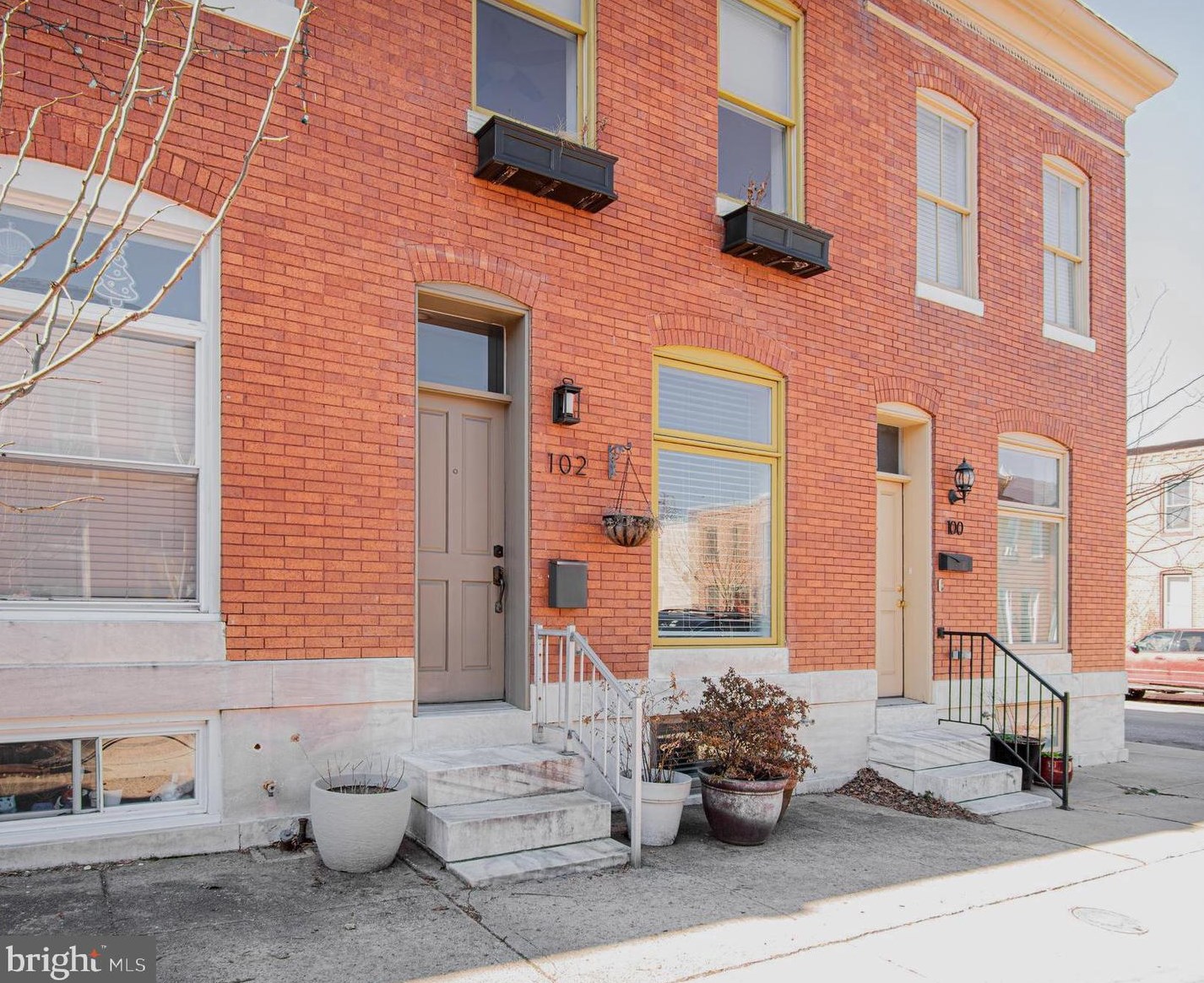 102 Rochester Pl, Baltimore, MD 21224-2258