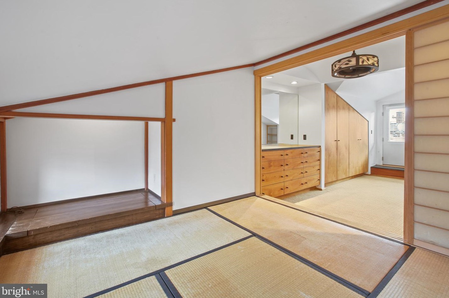 39 Henrietta St, Baltimore MD  21230-3936 exterior