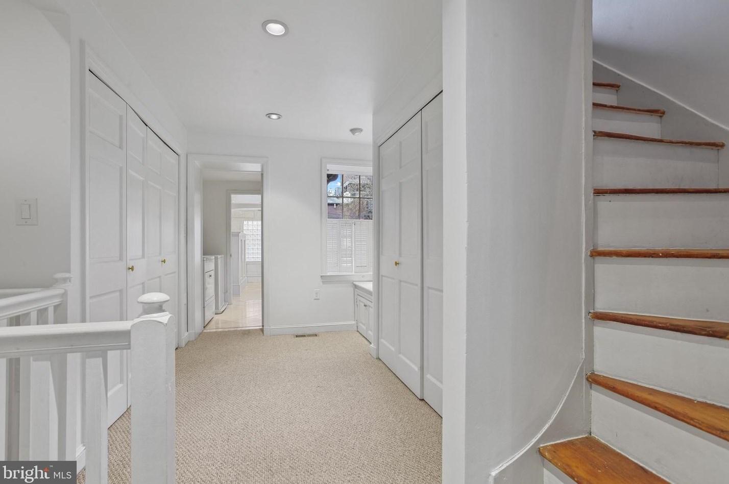 39 Henrietta St, Baltimore MD  21230-3936 exterior