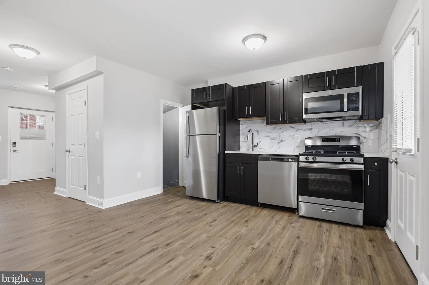 2807 Oswego Ave, Baltimore MD  21215-6618 exterior