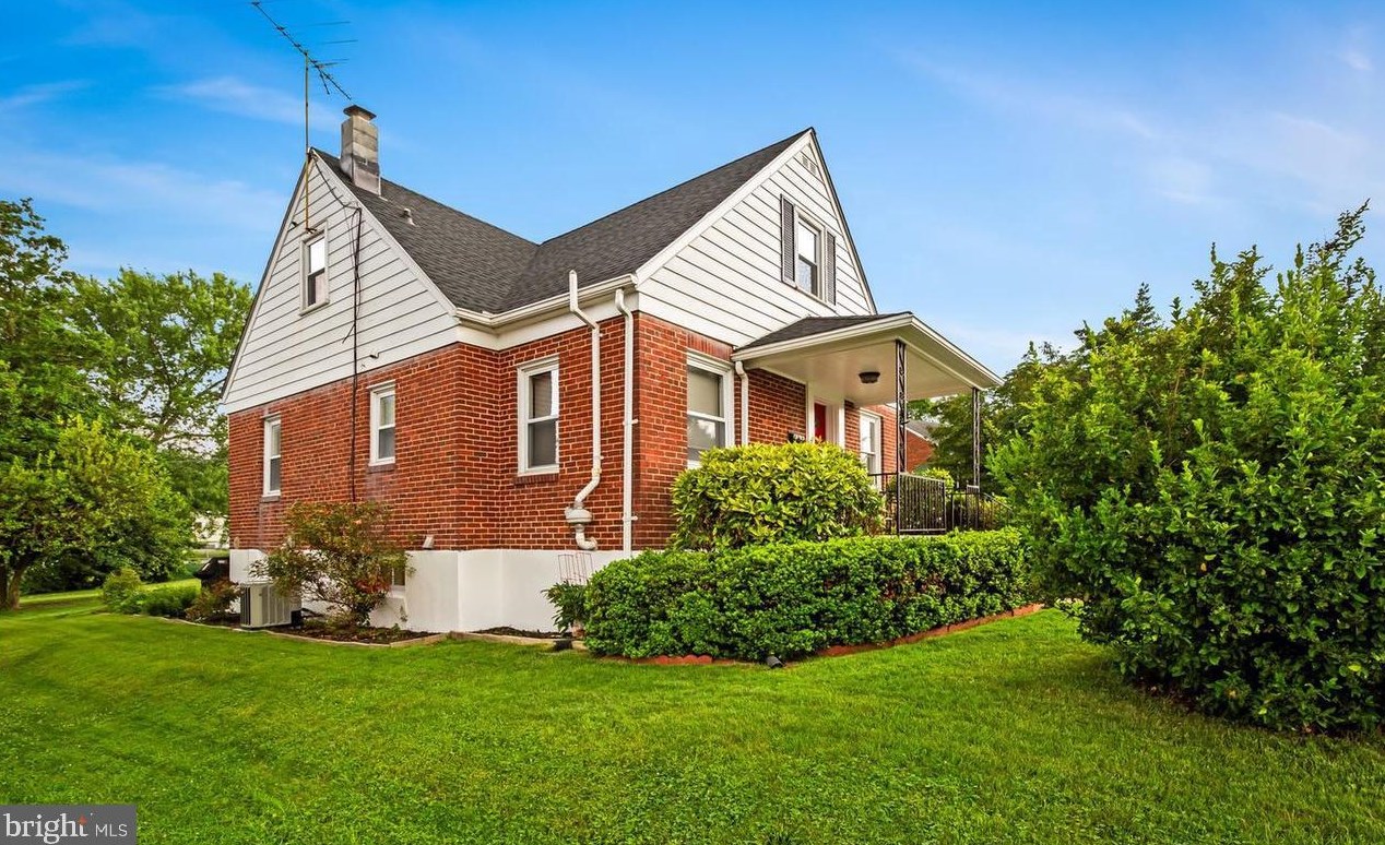 5001 Lasalle Ave, Baltimore MD  21206-4325 exterior
