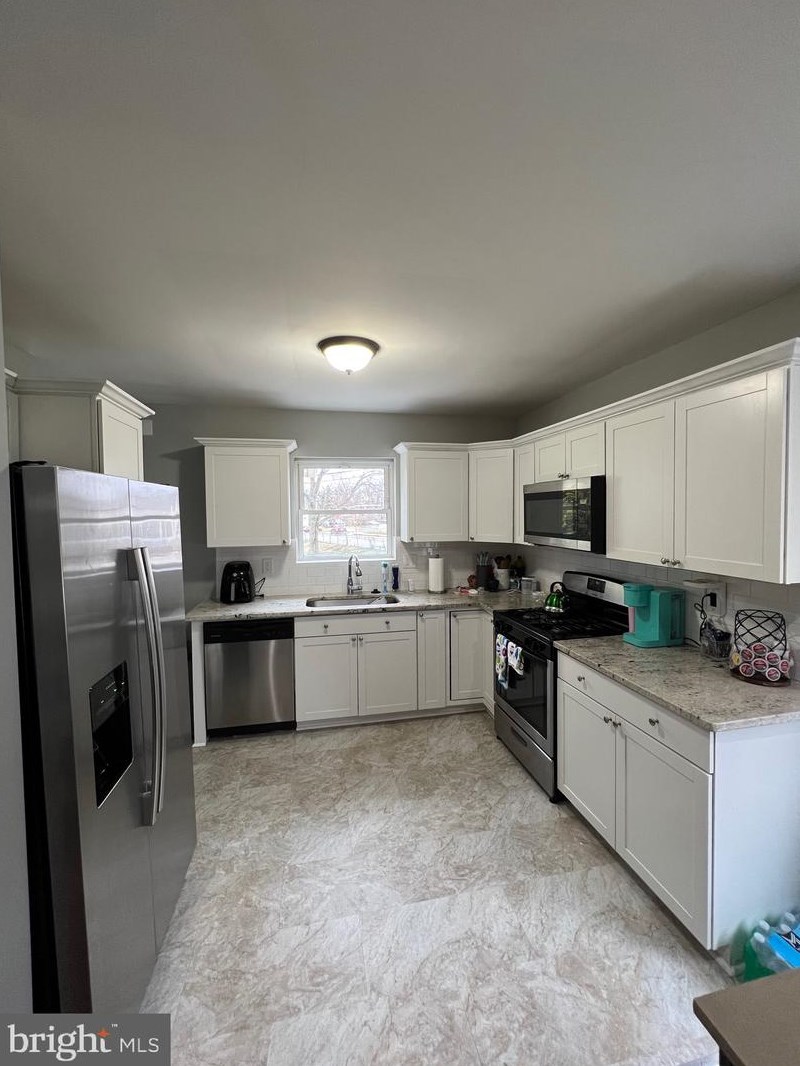5001 Lasalle Ave, Baltimore MD  21206-4325 exterior