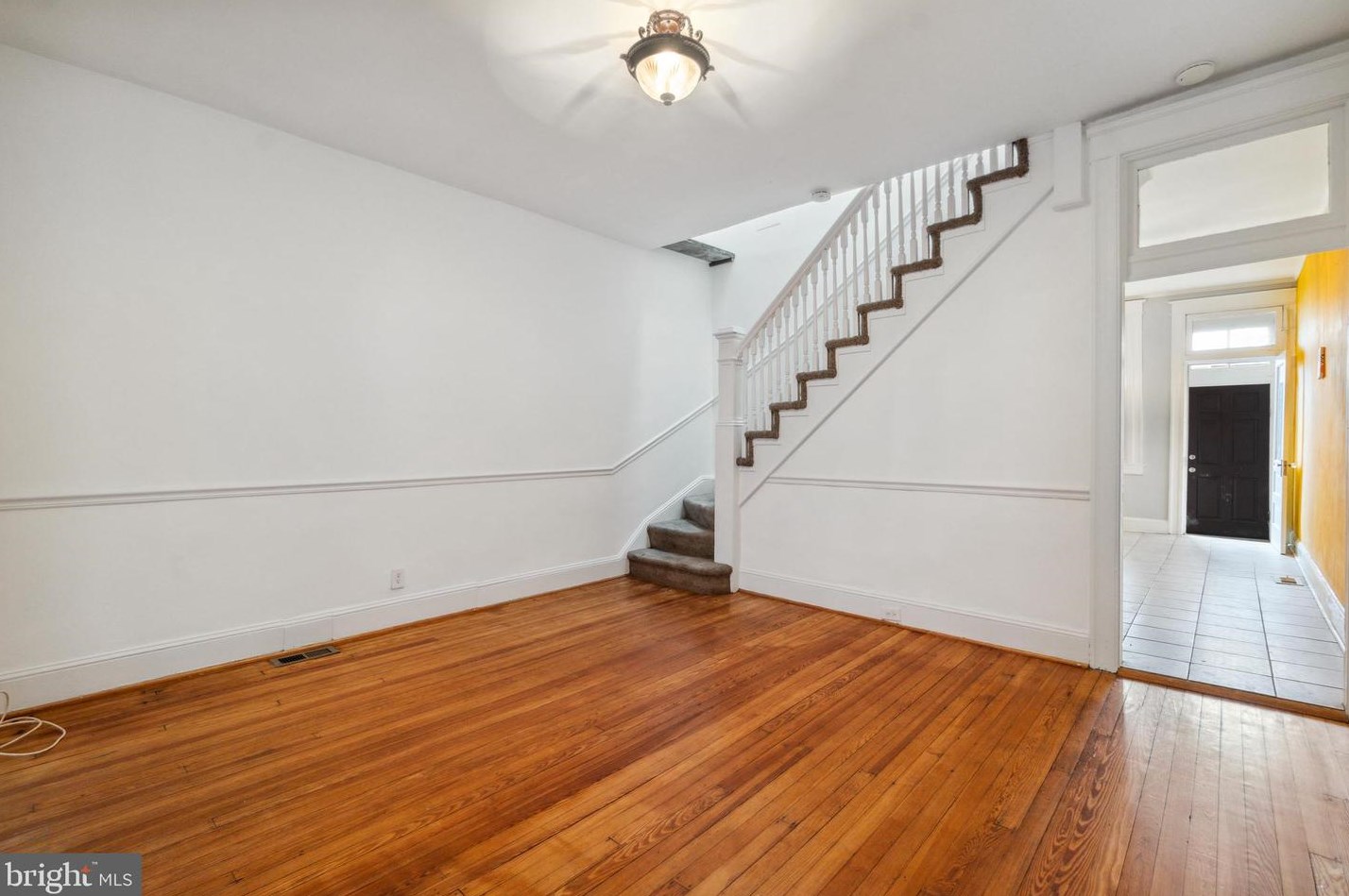 510 Chestnut Hill Ave, Baltimore MD  21218-2535 exterior