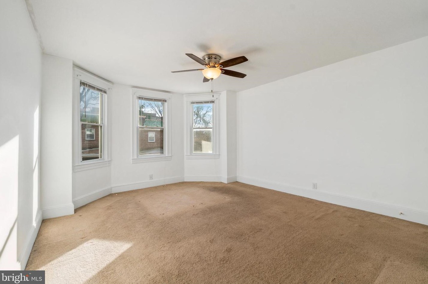 510 Chestnut Hill Ave, Baltimore MD  21218-2535 exterior