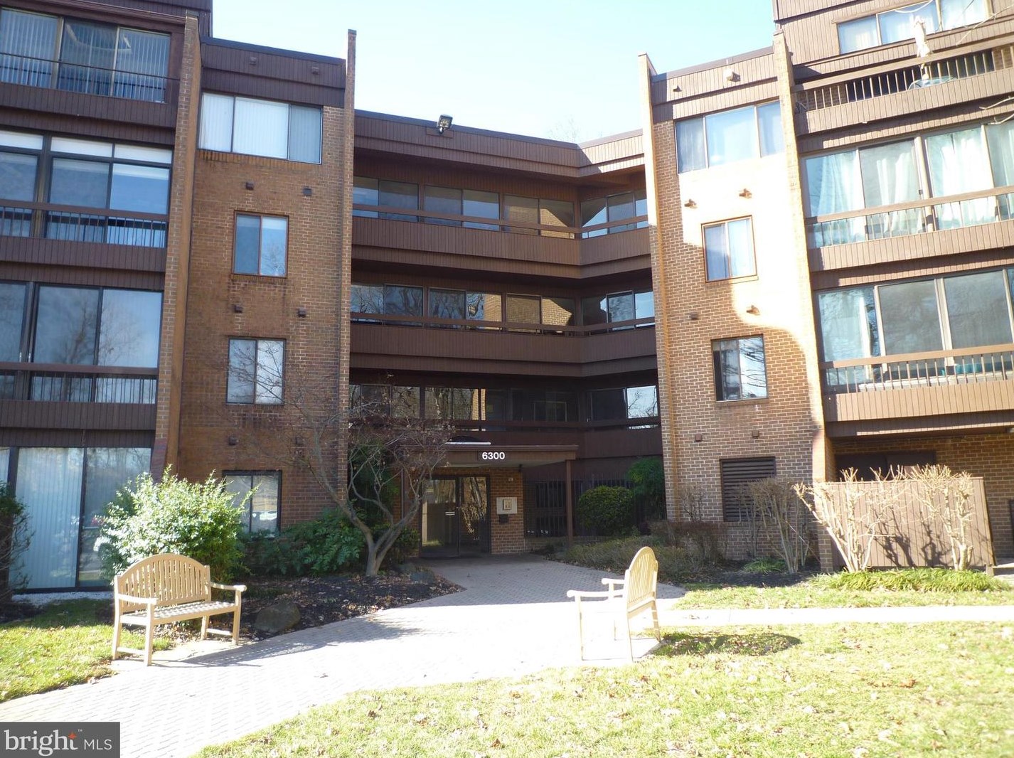 6300 Red Cedar Pl, Baltimore, MD 21209-3822