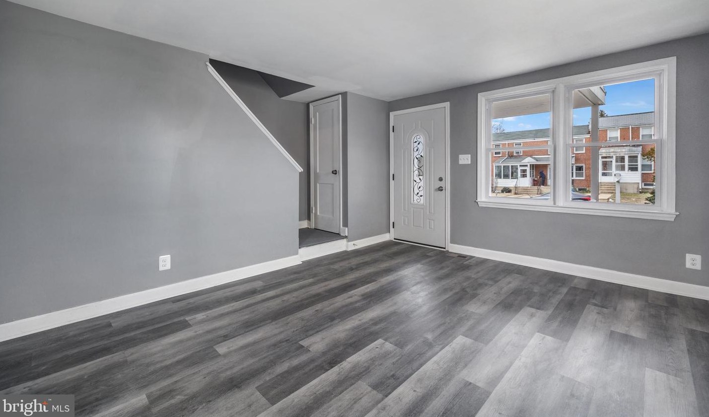 3643 Greenvale Rd, Baltimore MD  21229-5145 exterior