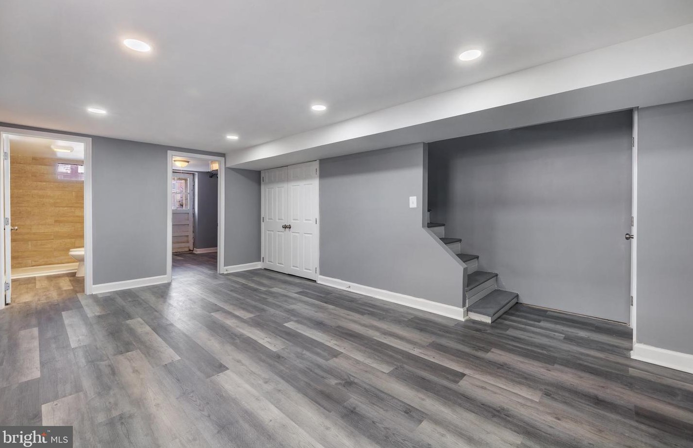 3643 Greenvale Rd, Baltimore MD  21229-5145 exterior