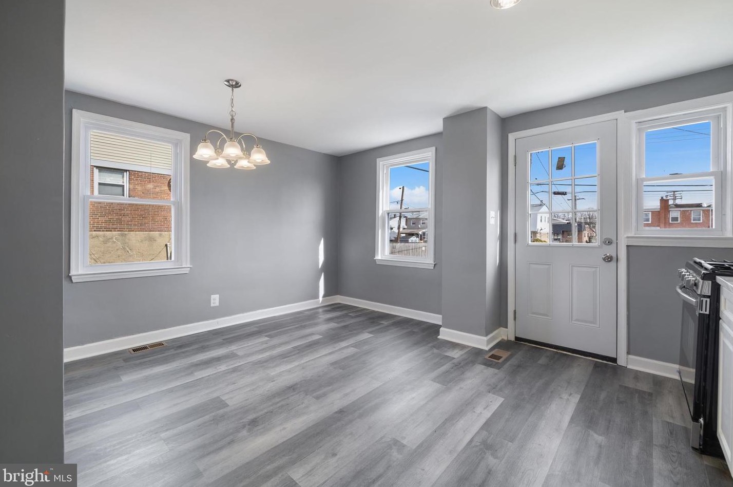 3643 Greenvale Rd, Baltimore MD  21229-5145 exterior