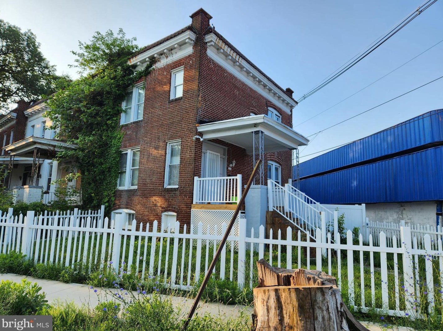 5032 Palmer Ave, Baltimore MD 21215-6008 exterior