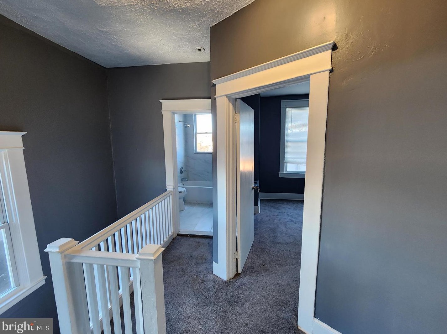 5032 Palmer Ave, Baltimore MD 21215-6008 exterior