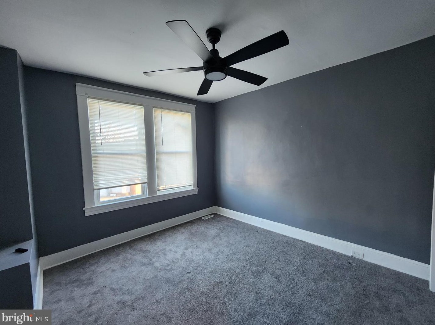 5032 Palmer Ave, Baltimore MD 21215-6008 exterior