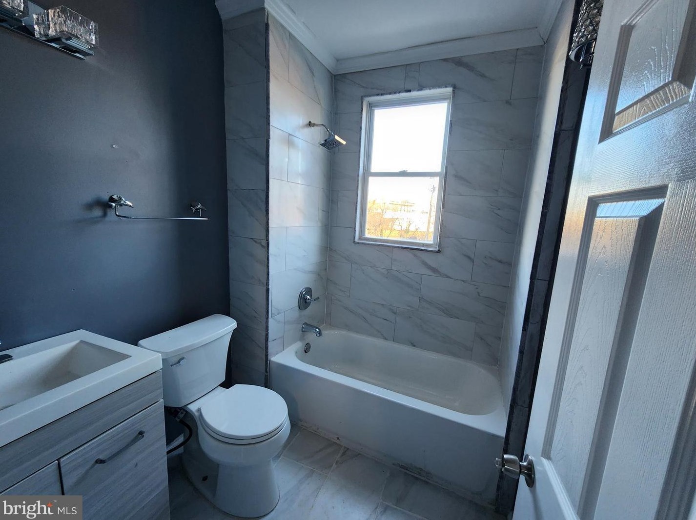 5032 Palmer Ave, Baltimore MD 21215-6008 exterior