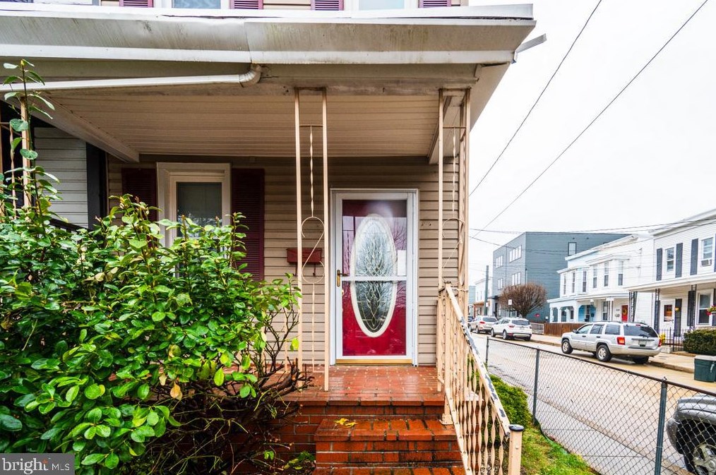 3654 Beech Ave, Baltimore, MD 21211-2523