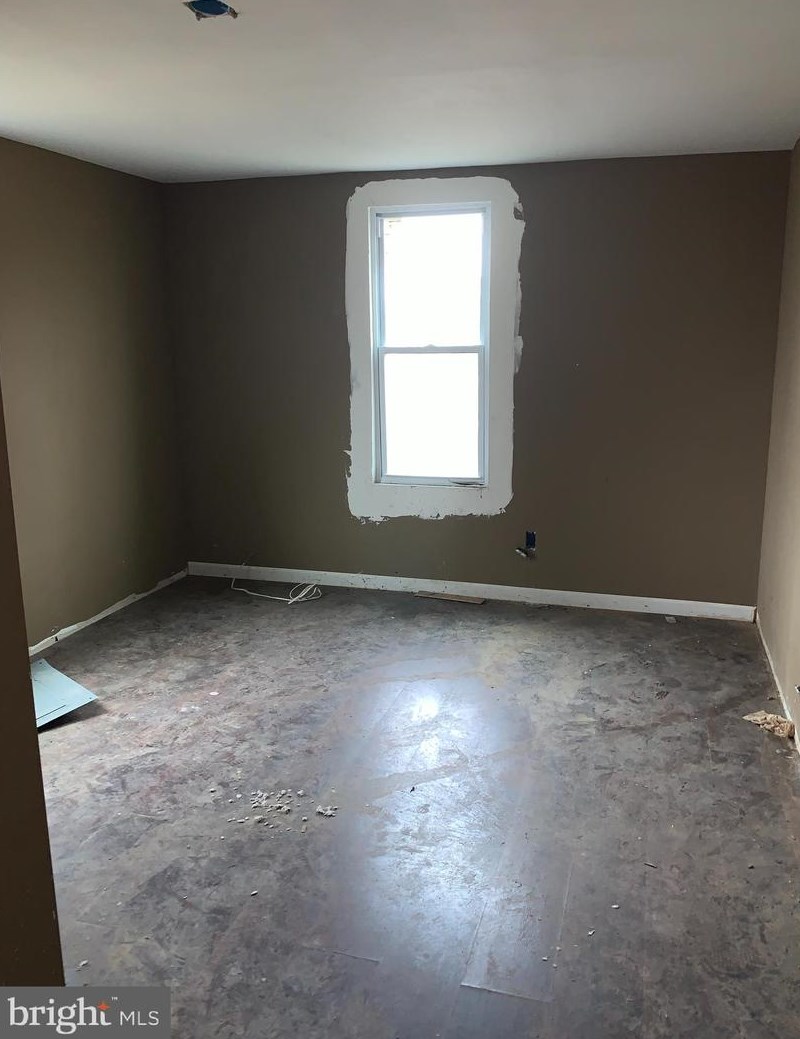 141 Kossuth St, Baltimore MD  21229-3625 exterior