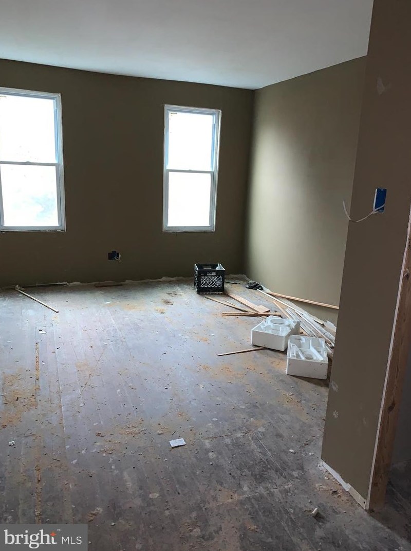 141 Kossuth St, Baltimore MD  21229-3625 exterior