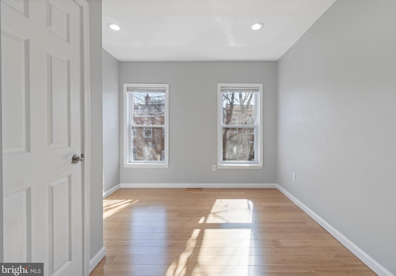 826 Woodward St, Baltimore MD 21230-2514 exterior