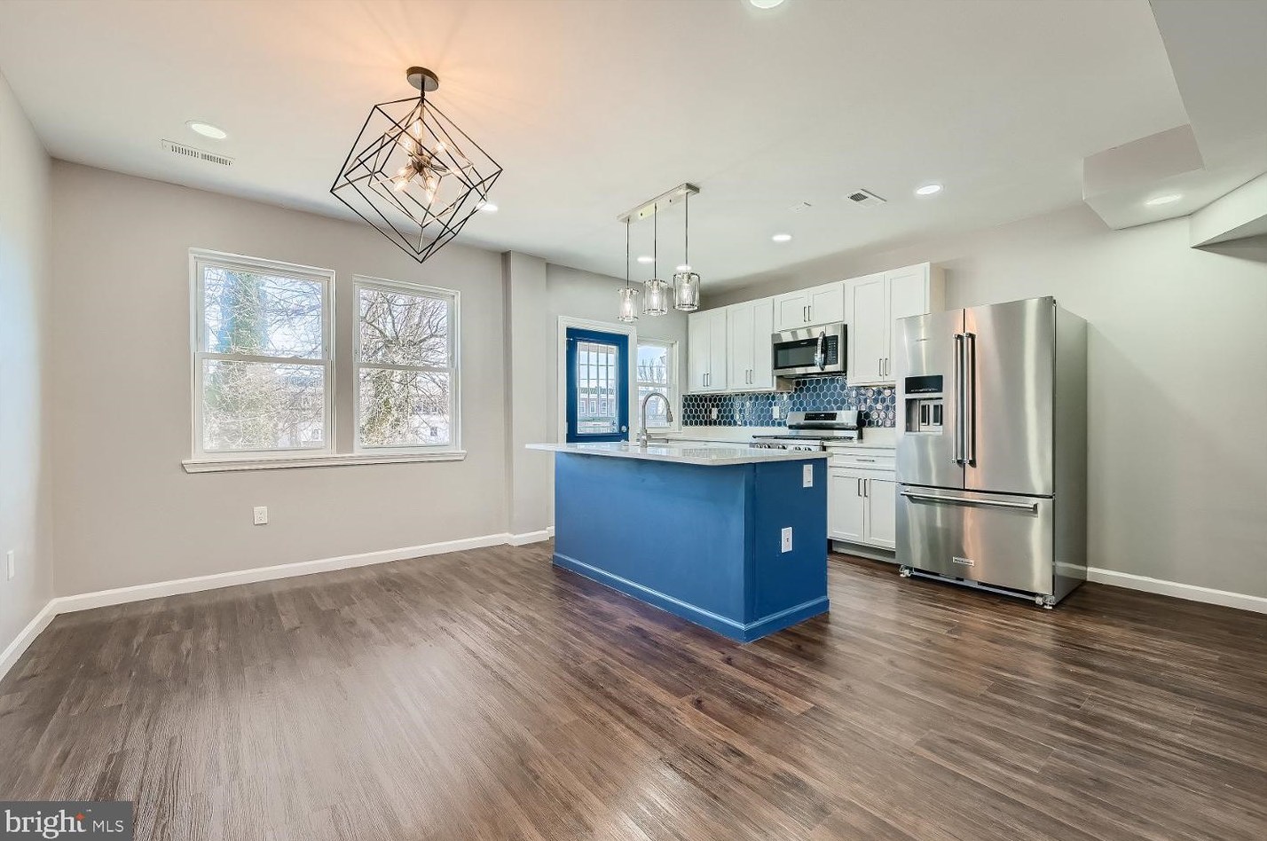 3613 Beehler Ave, Baltimore MD 21215-5904 exterior