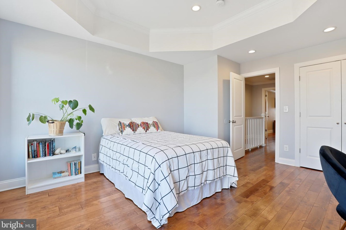 144 Milton Ave, Baltimore MD  21224-1048 exterior