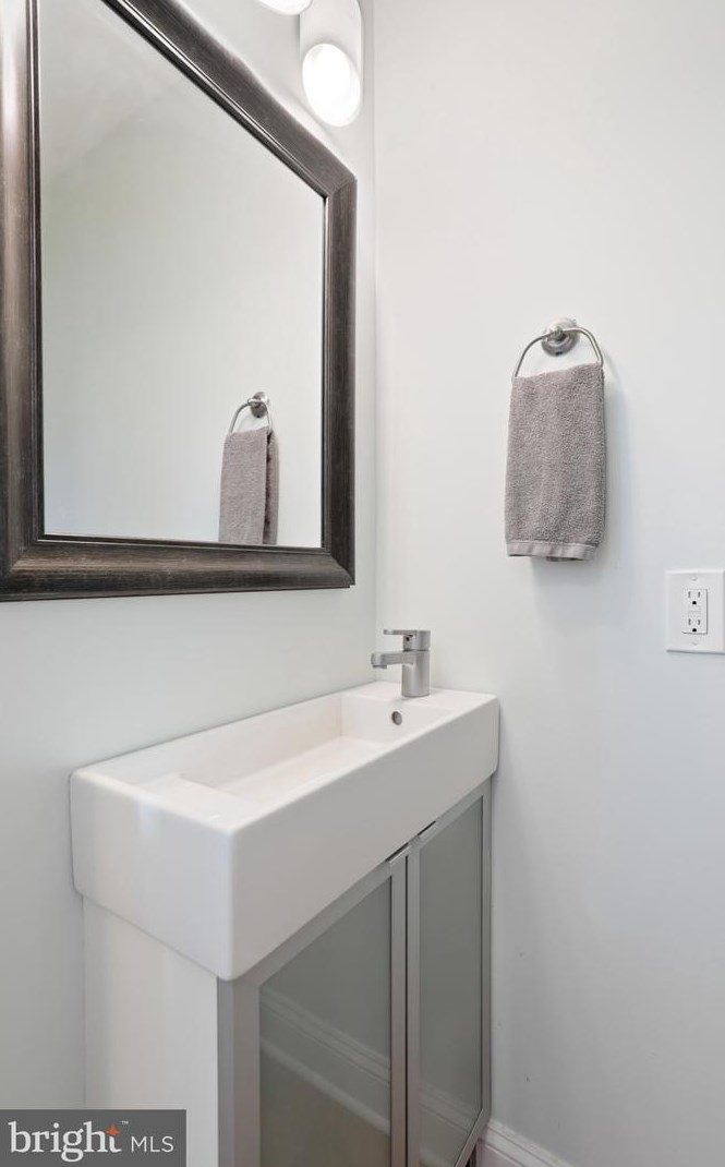 144 Milton Ave, Baltimore MD  21224-1048 exterior