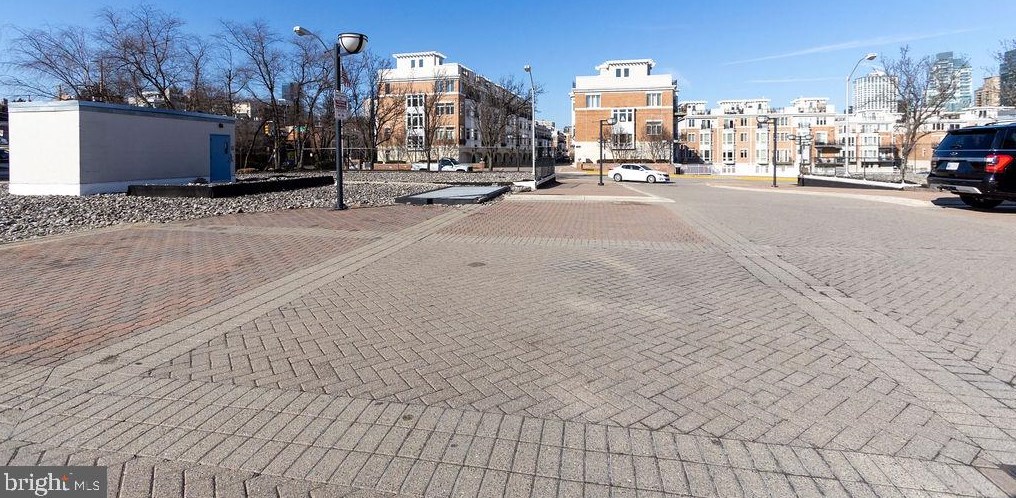 23 Pierside Dr, Baltimore MD  21230-5463 exterior