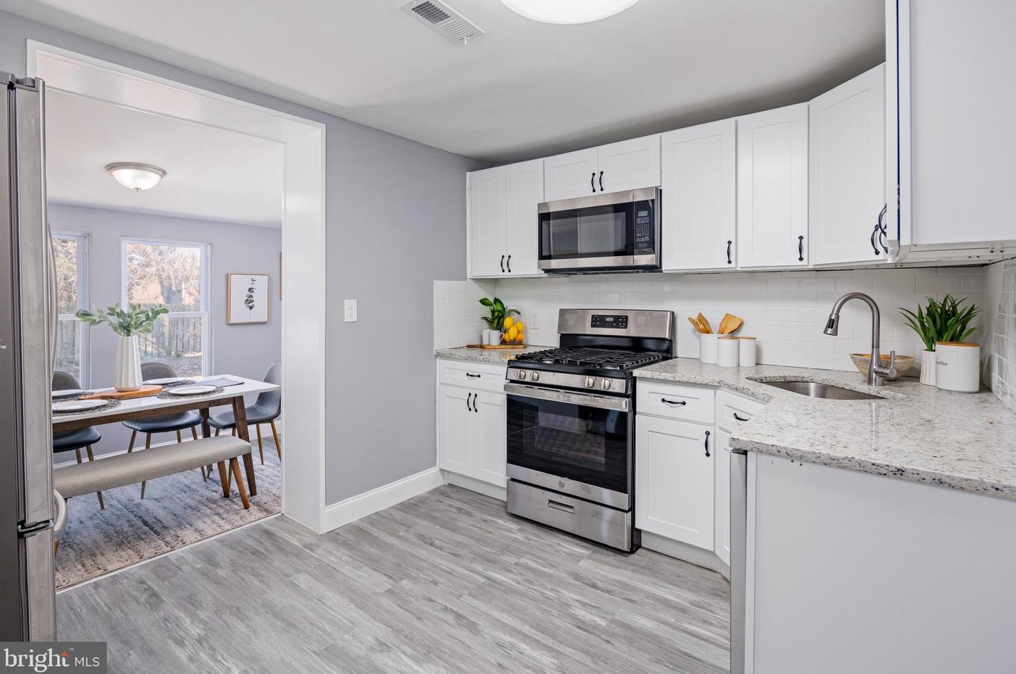 4800 Grindon Ave, Baltimore MD  21214-2405 exterior