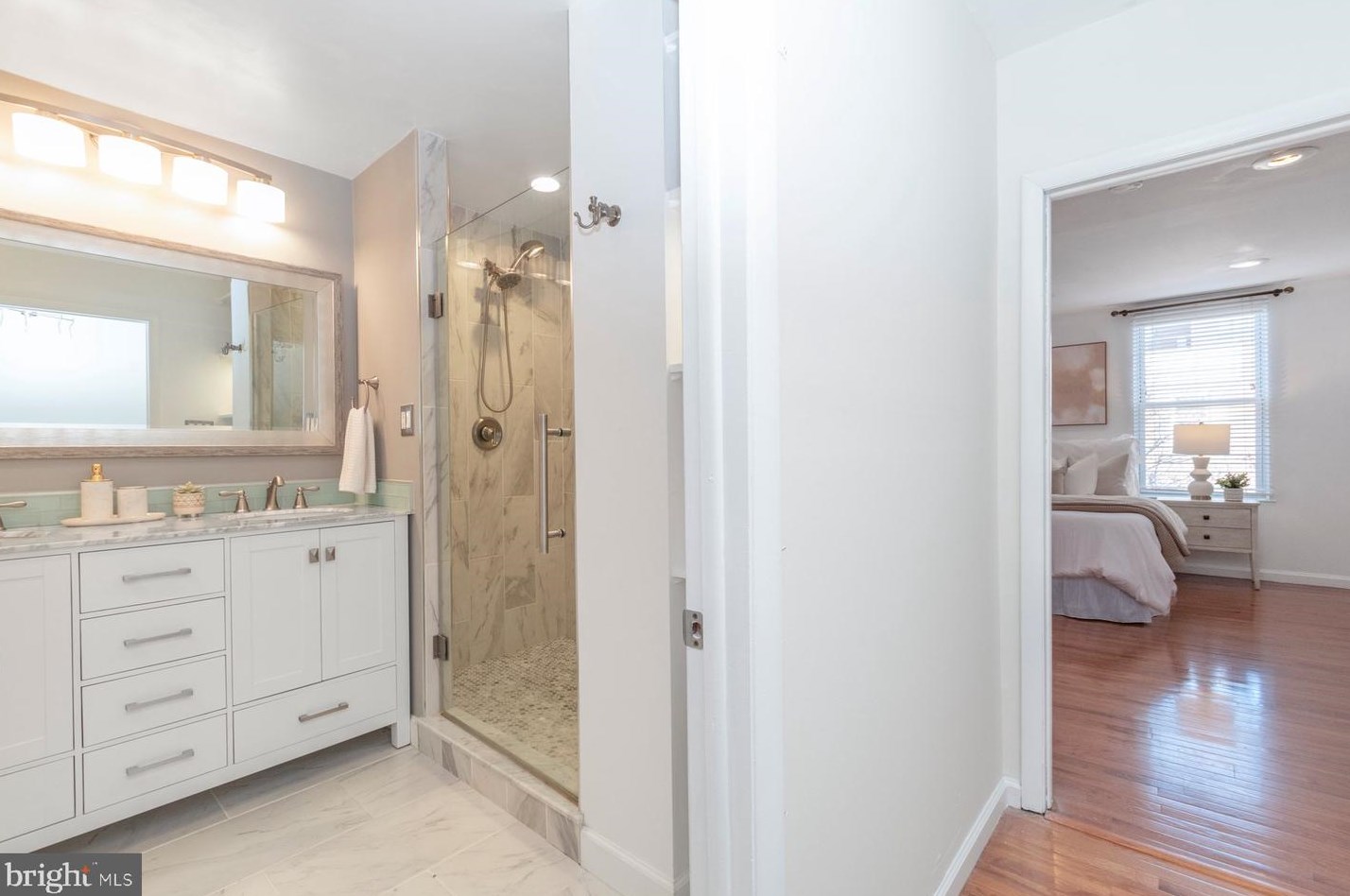 132 Rochester Pl, Baltimore MD  21224-2258 exterior