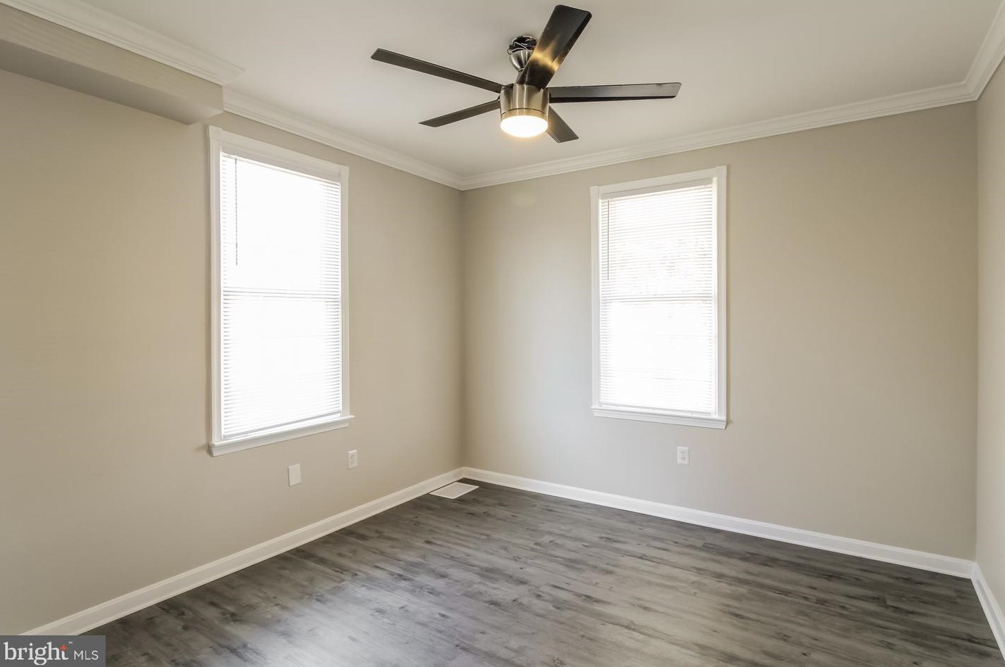 2805 Roselawn Ave, Baltimore, MD 21214
