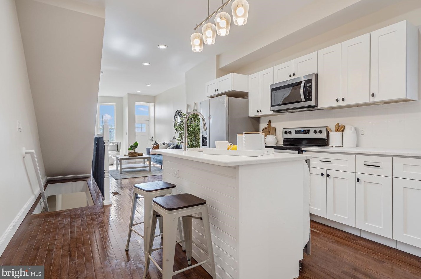 424 23rd St, Baltimore MD  21211-3205 exterior