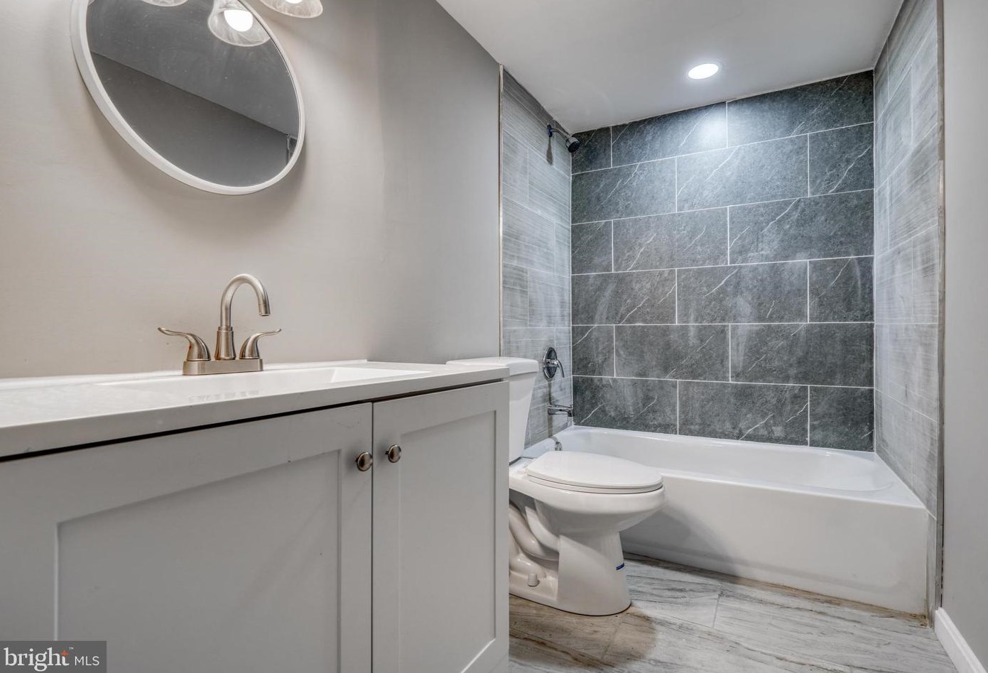 5920 Marluth Ave, Baltimore MD  21206-2718 exterior