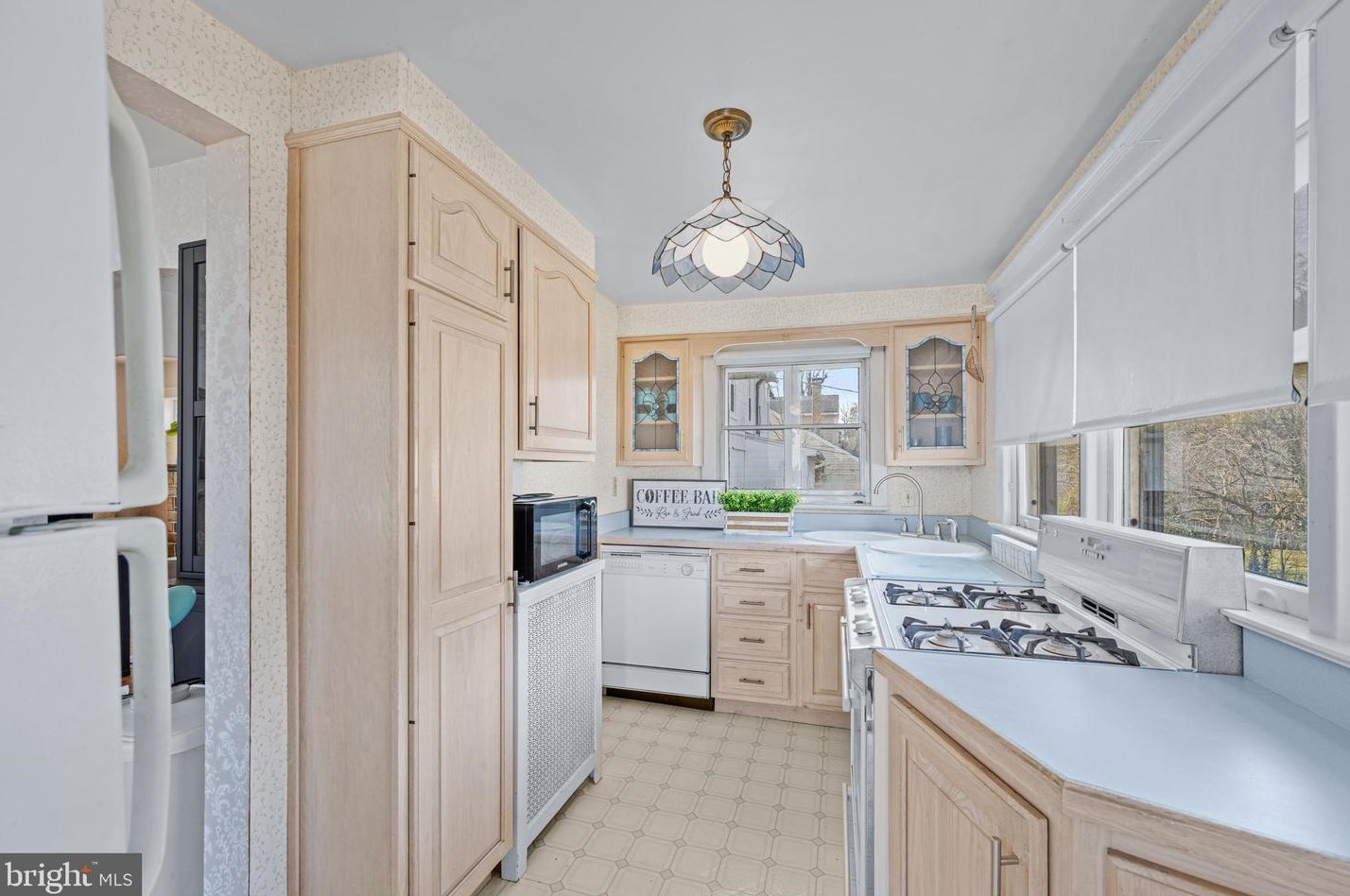 6222 Brook Ave, Baltimore MD  21206-1902 exterior